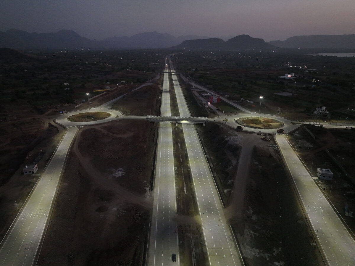 Nagpur – Mumbai Super Communication Expressway